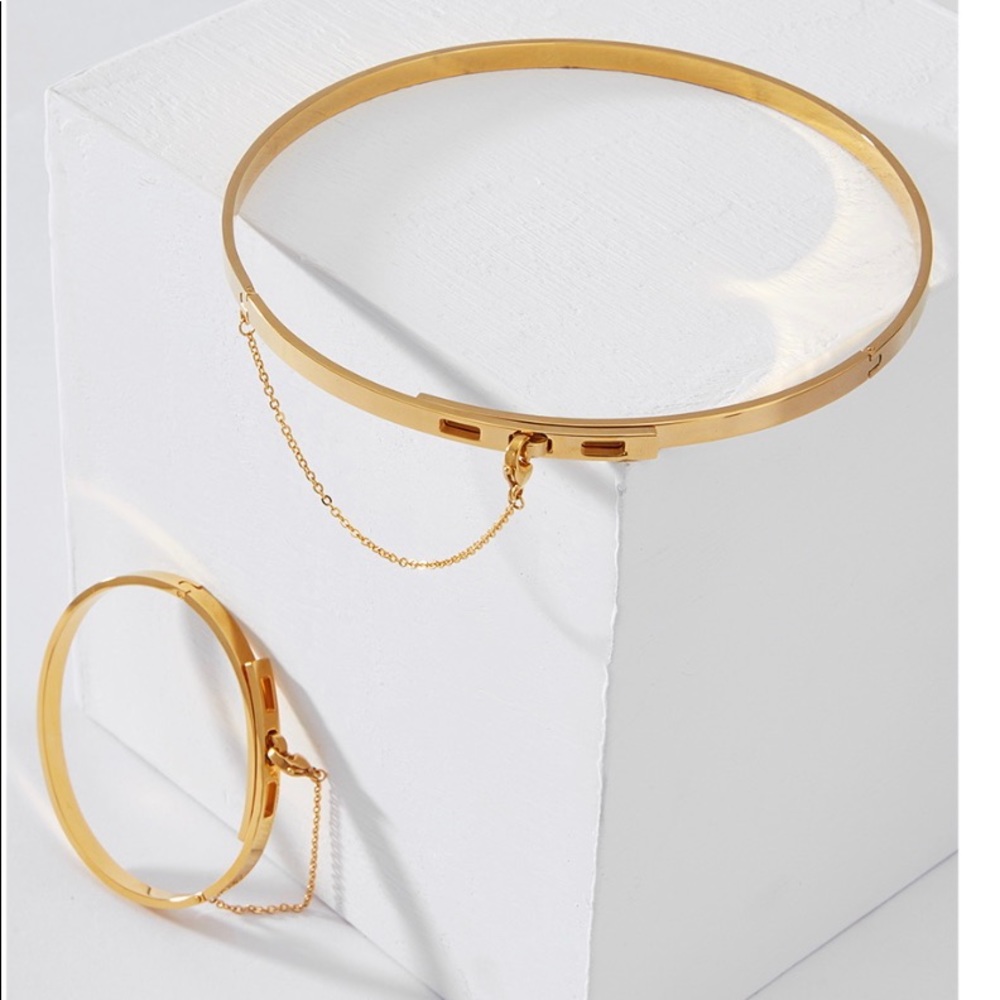 Choker & bracelet set